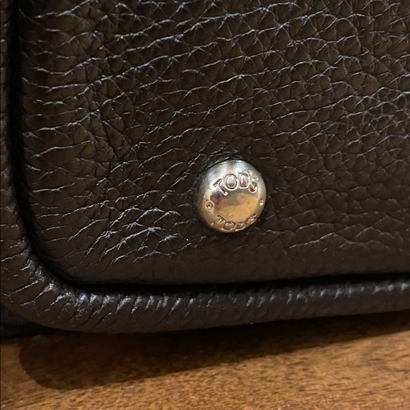 Tod’s Espresso Leather Handbag - Picture 3 of 14